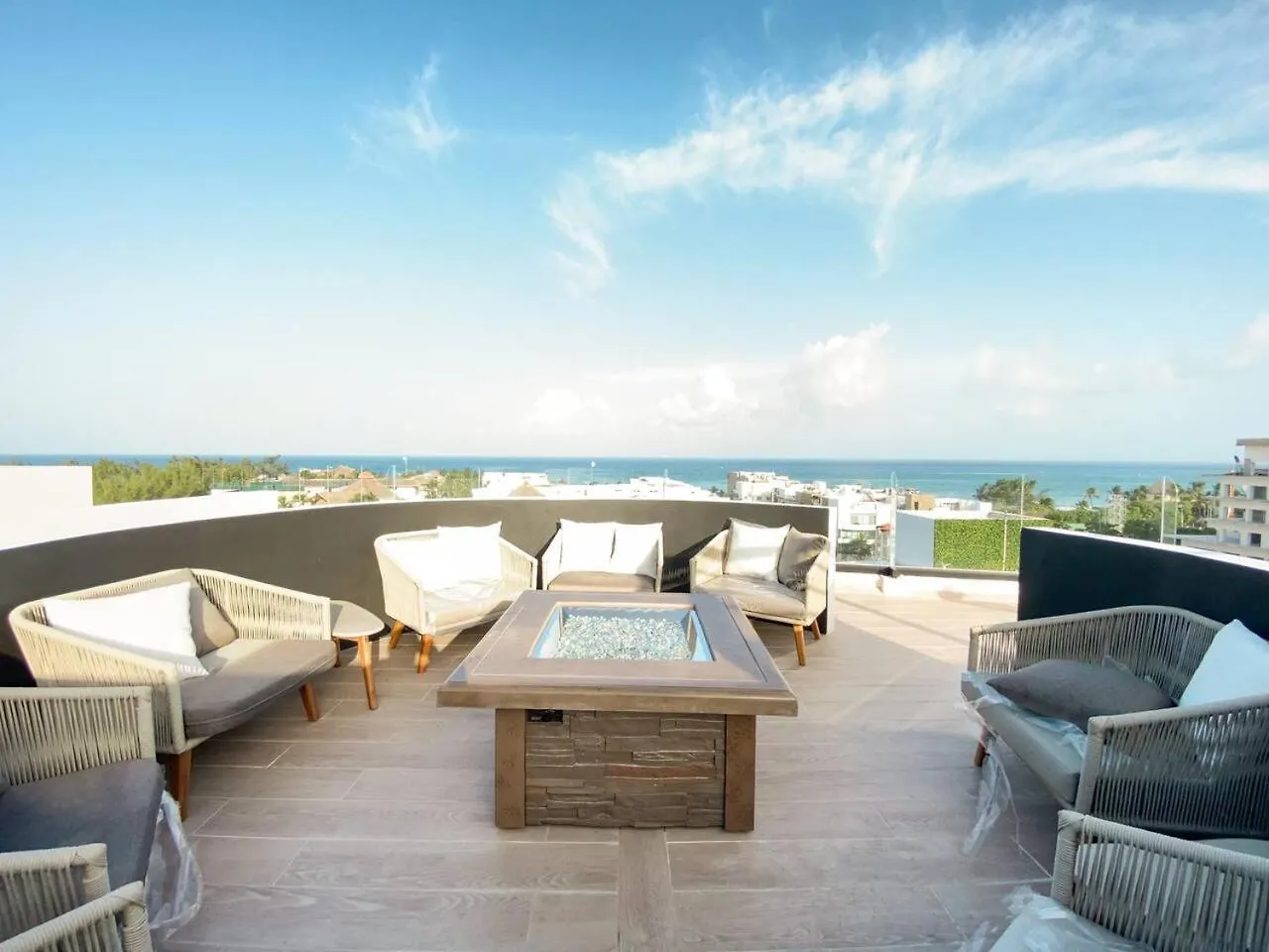 Luxury 1Br, 200M From The Beach Rooftop Ocean View Playa del Carmen