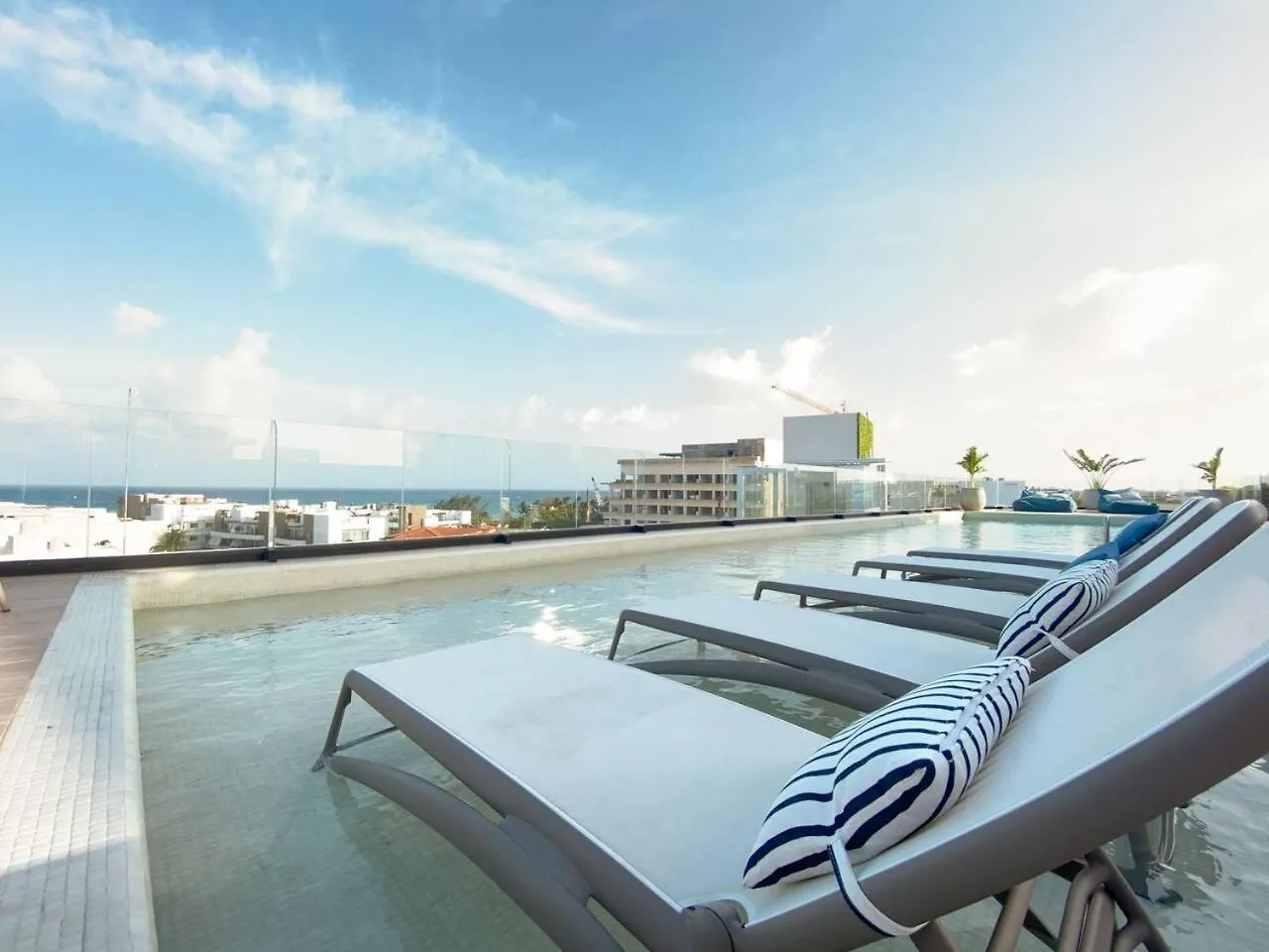 Apartment Luxury 1Br, 200M From The Beach Rooftop Ocean View Playa del Carmen Mexico